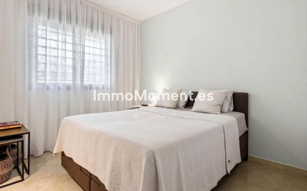 Resale - Apartment - Manilva
