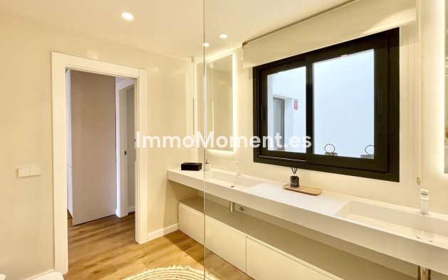 Revente - Maison mitoyenne - Marbella - Elviria