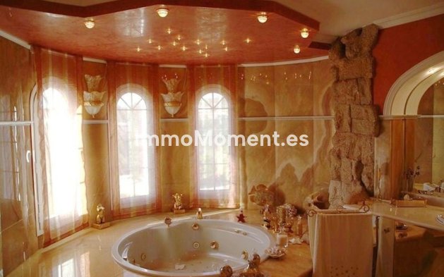 Revente - Villa - La Nucía - La Nucia Centro