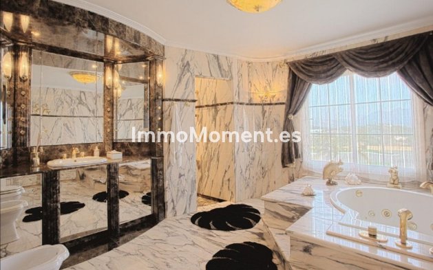 Revente - Villa - La Nucía - La Nucia Centro