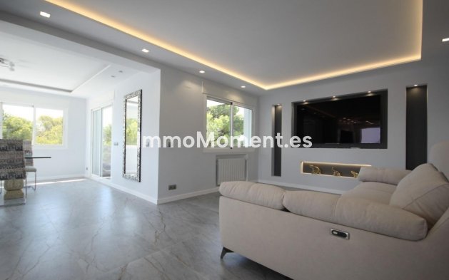 Wiederverkauf - Villa - La Nucía - La Nucia Centro