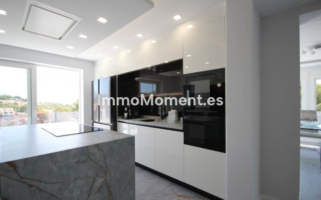 Wiederverkauf - Villa - La Nucía - La Nucia Centro