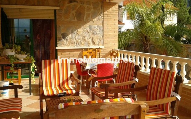 Reventa - Villa independiente - Benidorm - Benidorm Centro