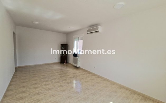 Wiederverkauf - Villa - La Nucía - La Nucia Centro