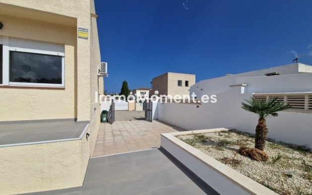 Wiederverkauf - Villa - La Nucía - La Nucia Centro