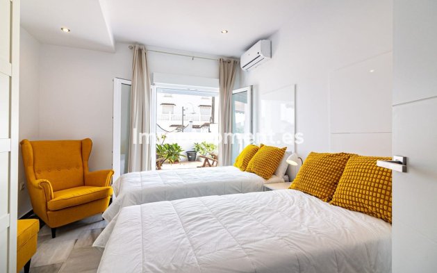 Reventa - Villa - Benalmadena - Benalmadena Costa