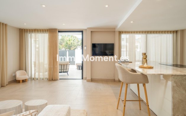 Reventa - Villa - Benalmadena - Benalmadena Costa