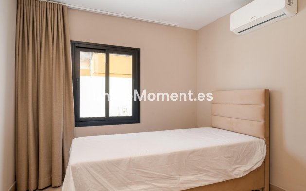 Reventa - Villa - Benalmadena - Benalmadena Costa