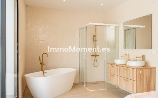 Reventa - Villa - Benalmadena - Benalmadena Costa