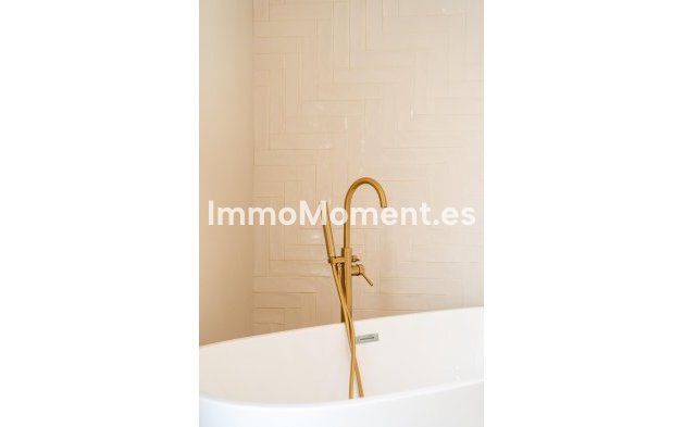 Reventa - Villa - Benalmadena - Benalmadena Costa