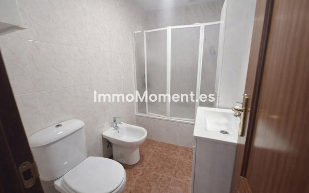 Resale - Apartment - Málaga - Las Flores