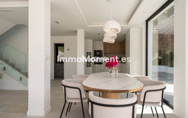 Revente - Villa - Marbella - Nueva Andalucía