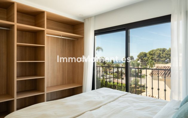 Revente - Villa - Marbella - Nueva Andalucía