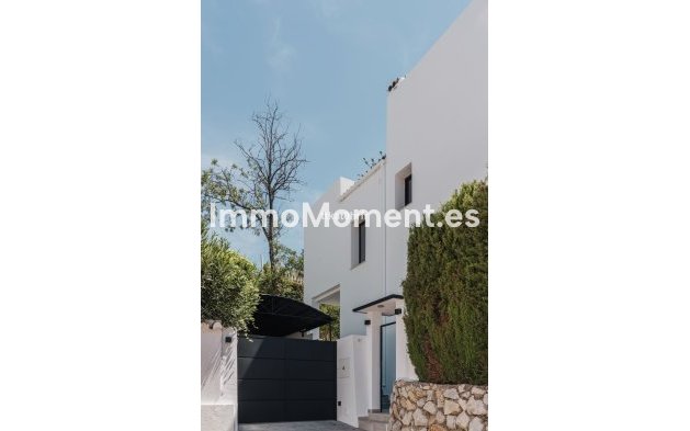 Revente - Villa - Marbella - Nueva Andalucía