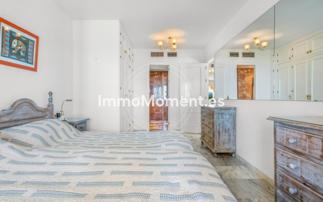 Revente - Appartement - Estepona  - Estepona Centro