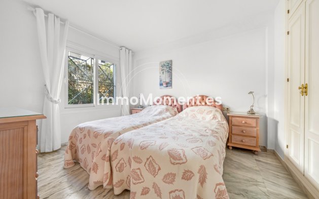 Revente - Appartement - Estepona  - Estepona Centro