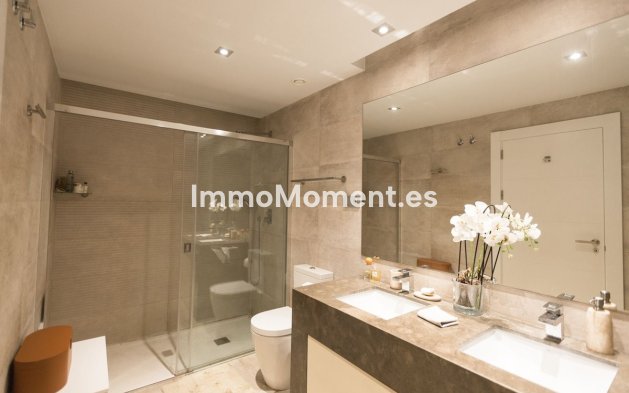 Wiederverkauf - Wohnung - Marbella - Nueva Andalucía