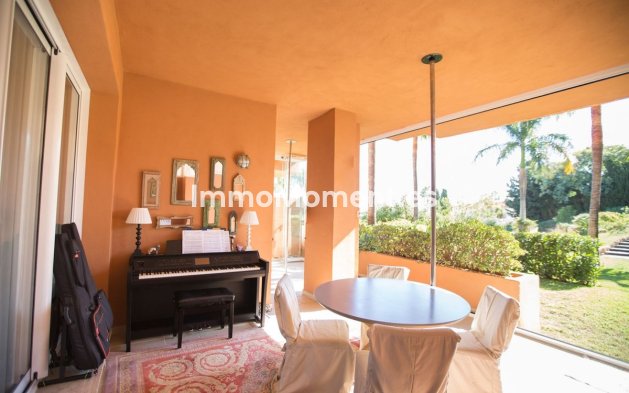 Wiederverkauf - Wohnung - Marbella - Nueva Andalucía