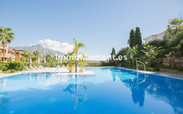 Wiederverkauf - Wohnung - Marbella - Nueva Andalucía