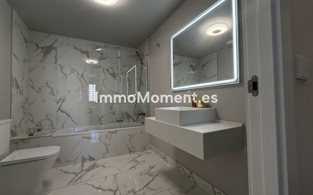 Wiederverkauf - Wohnung - Estepona  - Estepona Centro