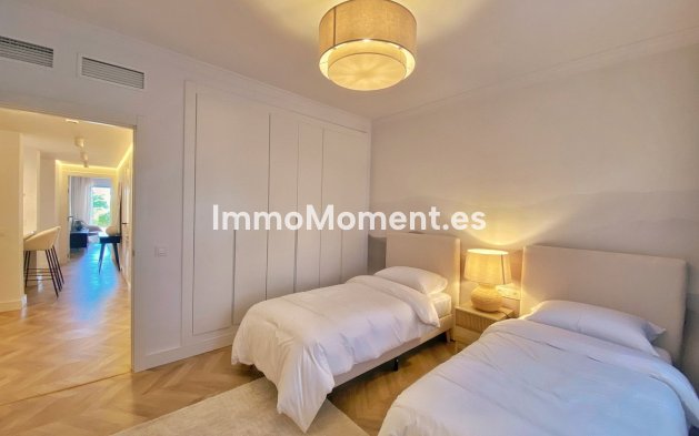 Revente - Appartement - Estepona  - New Golden Mile