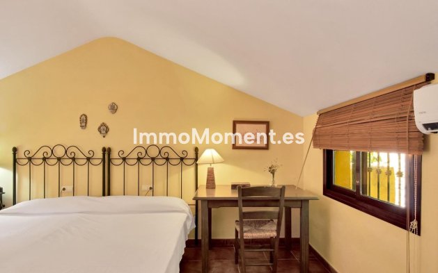 Revente - Maison de campagne - Intérieur                       - Ojén