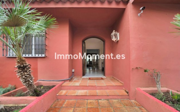 Resale - Villa - Marbella - Elviria