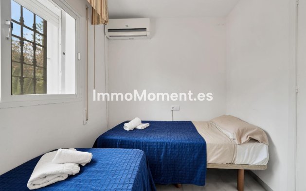 Resale - Villa - Marbella - Elviria