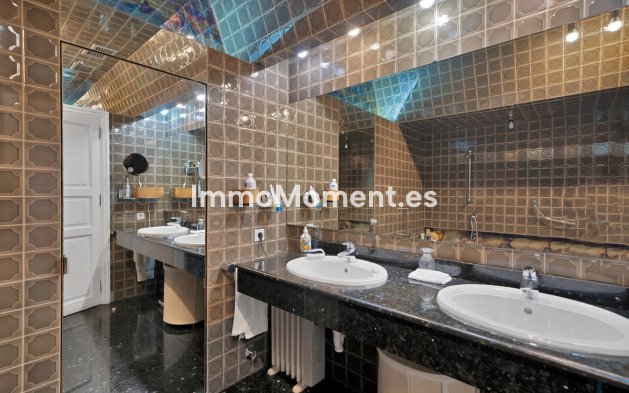 Revente - Villa - Marbella - Las Brisas