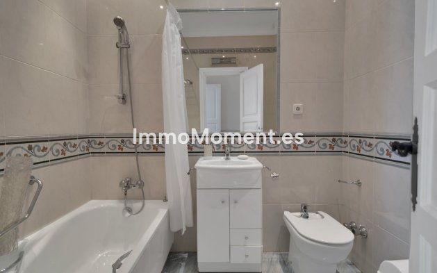 Revente - Villa - Marbella - Las Brisas