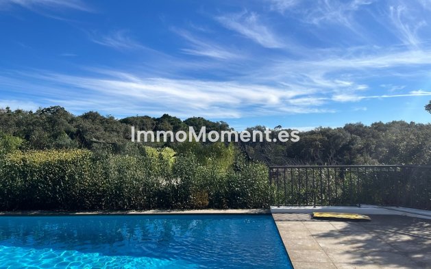 Wiederverkauf - Villa - Sotogrande