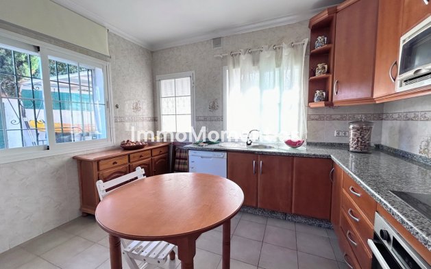 Wiederverkauf - Villa - Marbella - San Pedro de Alcántara