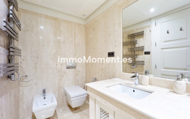 Wiederverkauf - Wohnung - Estepona  - Estepona Centro