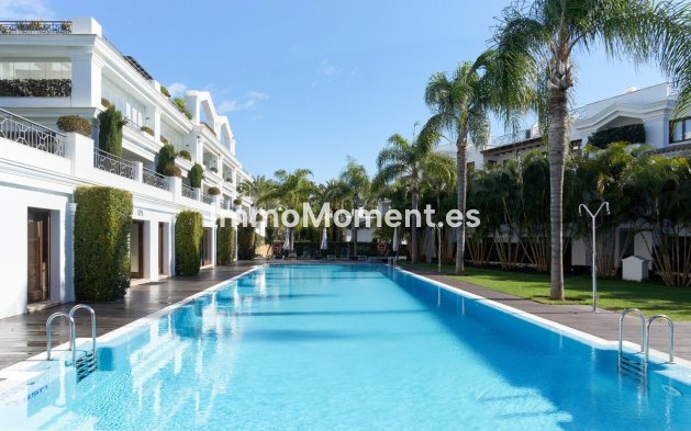 Wiederverkauf - Wohnung - Estepona  - Estepona Centro