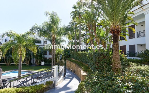 Wiederverkauf - Wohnung - Estepona  - Estepona Centro