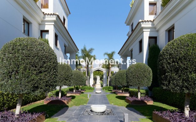 Wiederverkauf - Wohnung - Estepona  - Estepona Centro