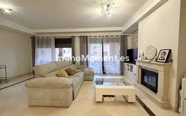 Reventa - Villa - Estepona  - Estepona Centro