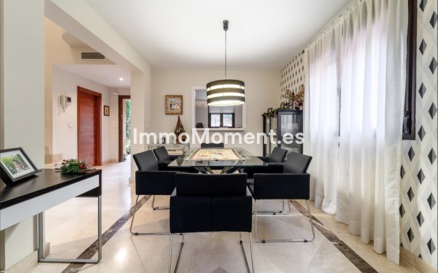 Reventa - Villa - Estepona  - Estepona Centro