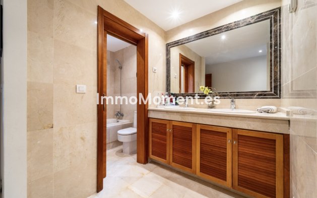 Reventa - Villa - Estepona  - Estepona Centro