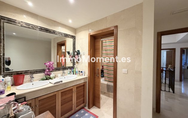 Reventa - Villa - Estepona  - Estepona Centro