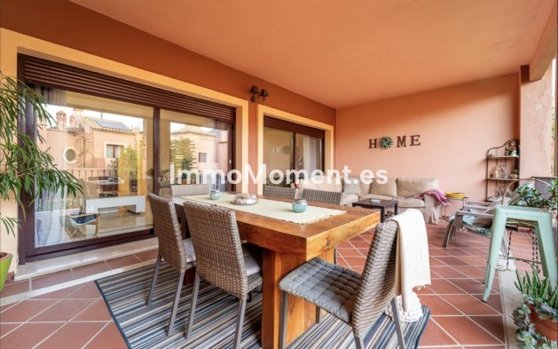 Reventa - Villa - Estepona  - Estepona Centro