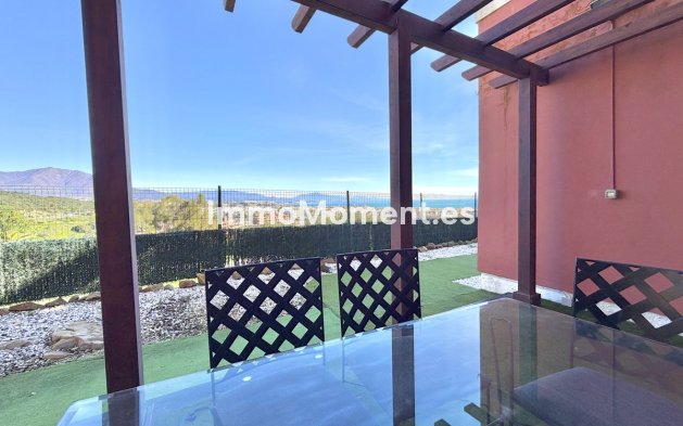 Resale - Apartment - Manilva - La Duquesa
