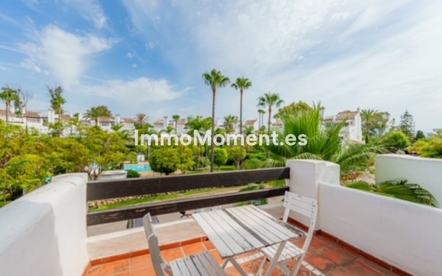 Revente - Maison mitoyenne - Estepona  - Estepona Centro