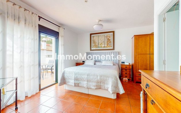 Resale - Villa - Benahavís - Benahavís Centro