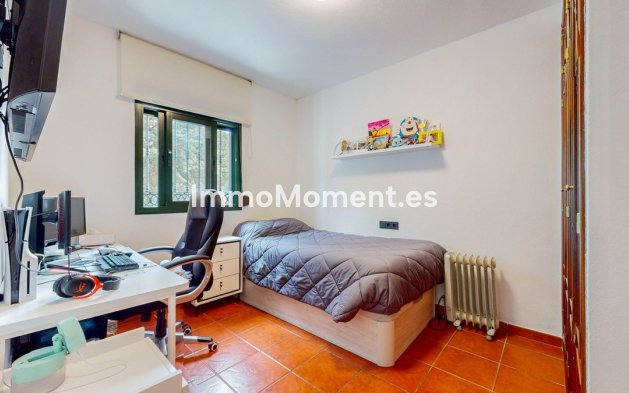 Resale - Villa - Benahavís - Benahavís Centro