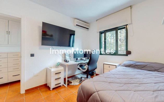 Resale - Villa - Benahavís - Benahavís Centro