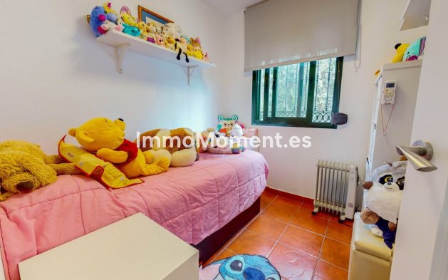 Resale - Villa - Benahavís - Benahavís Centro