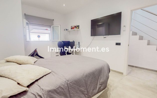 Resale - Villa - Benahavís - Benahavís Centro