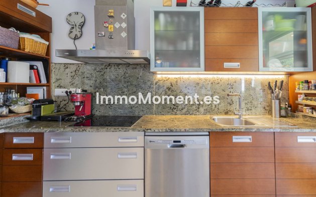 Resale - Apartment - Marbella - Altos de los Monteros