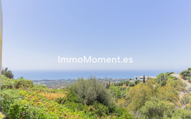 Resale - Apartment - Marbella - Altos de los Monteros